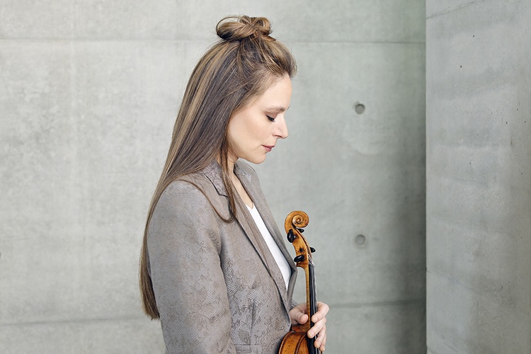 Franziska Pietsch, violin © Sonja Werner Fotografie