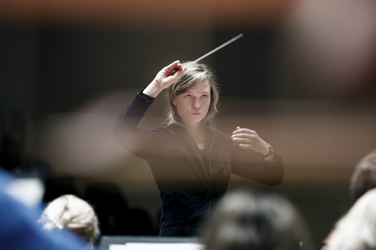 Mirga Gražinytė-Tyla, conductor © Sonja Werner Fotografie